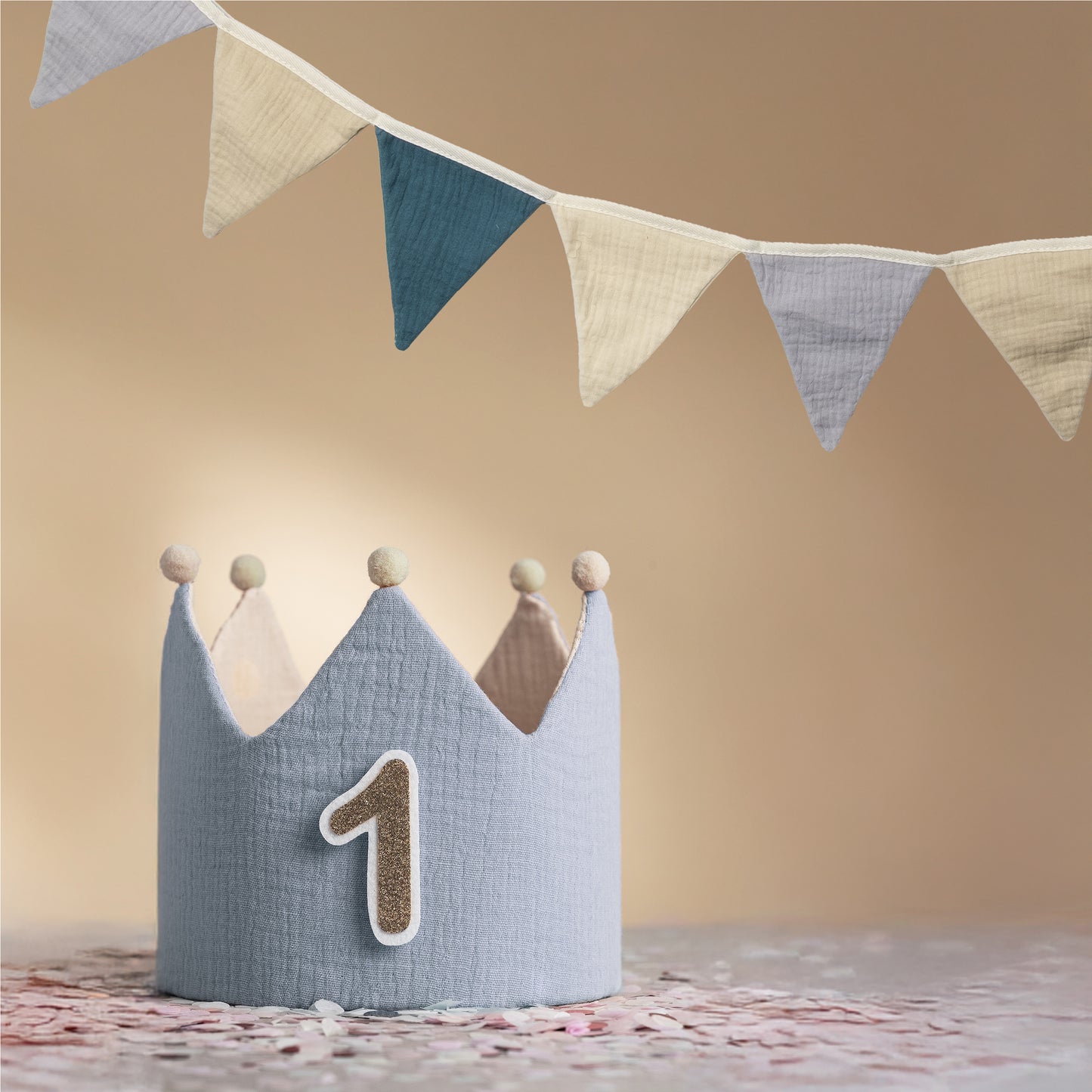 Geburtstagskrone Pastell - Blau - Beige inkl. Wimpelkette